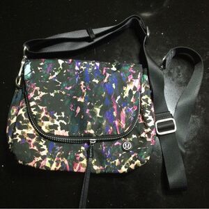LULULEMON ATHLETICA Sport Bag 